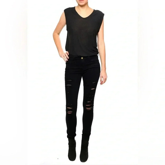 Frame Denim Denim - FRAME Denim Le Skinny De Jeanne Jeans in Ripped Mid Rise Black Size 25